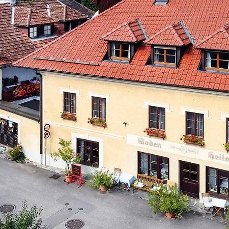 Pension Gastehaus Heller Weissenkirchen in der Wachau Exterior photo